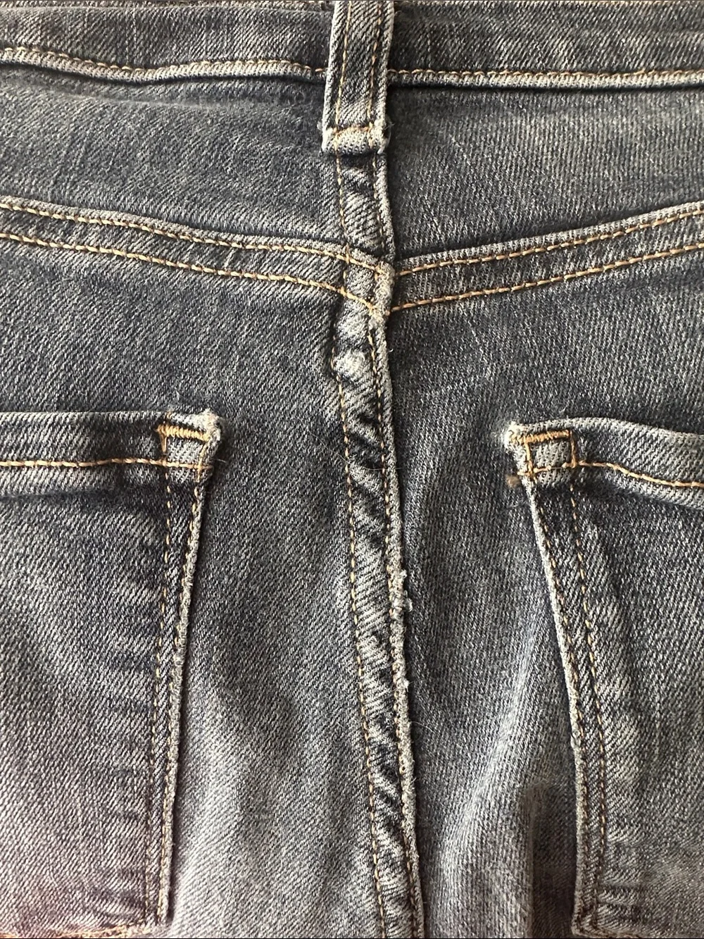 Banana Republic 26P Skinny Jeans - Picture 7 of 7